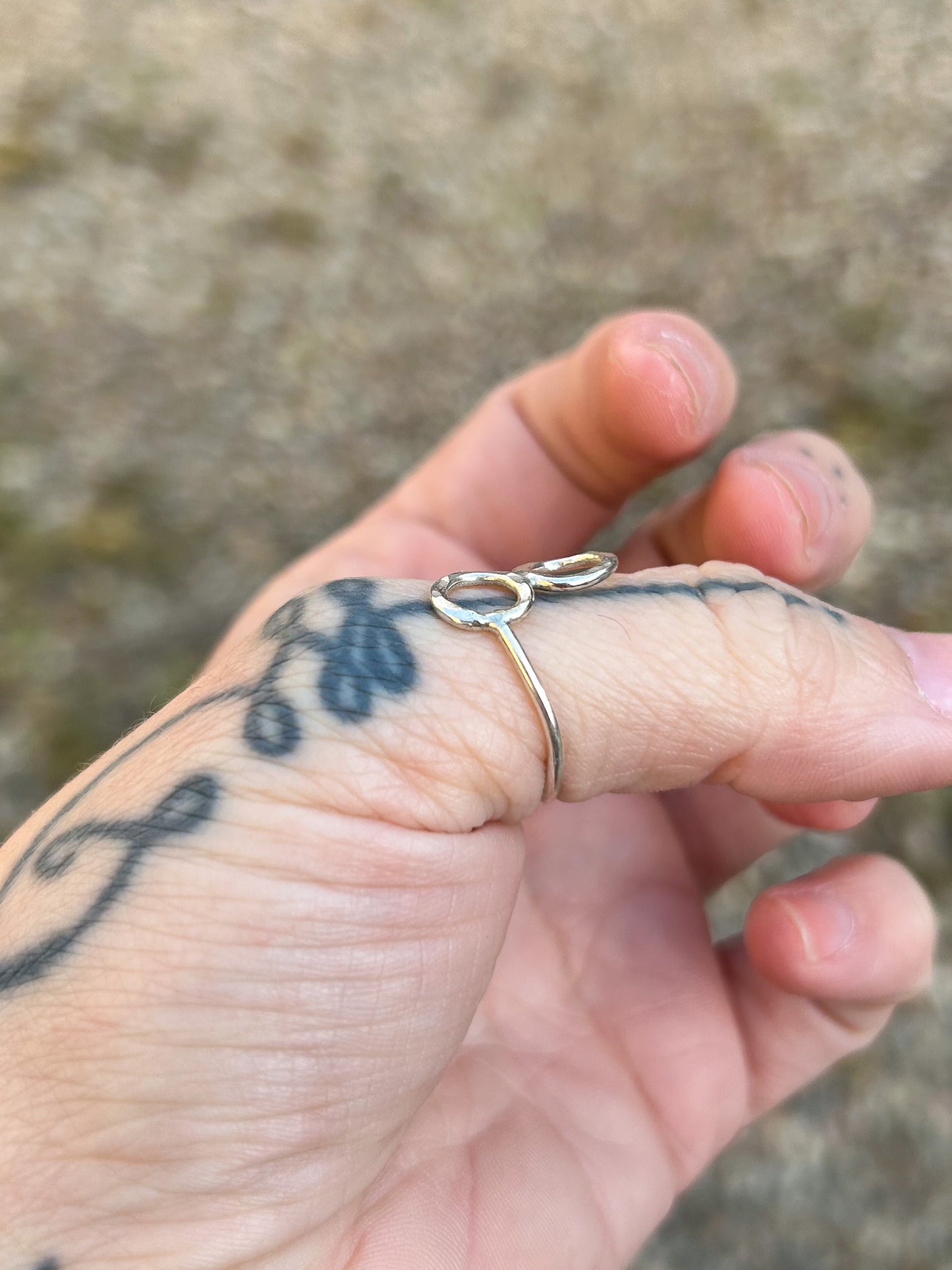 Stacked loops ring sz 7