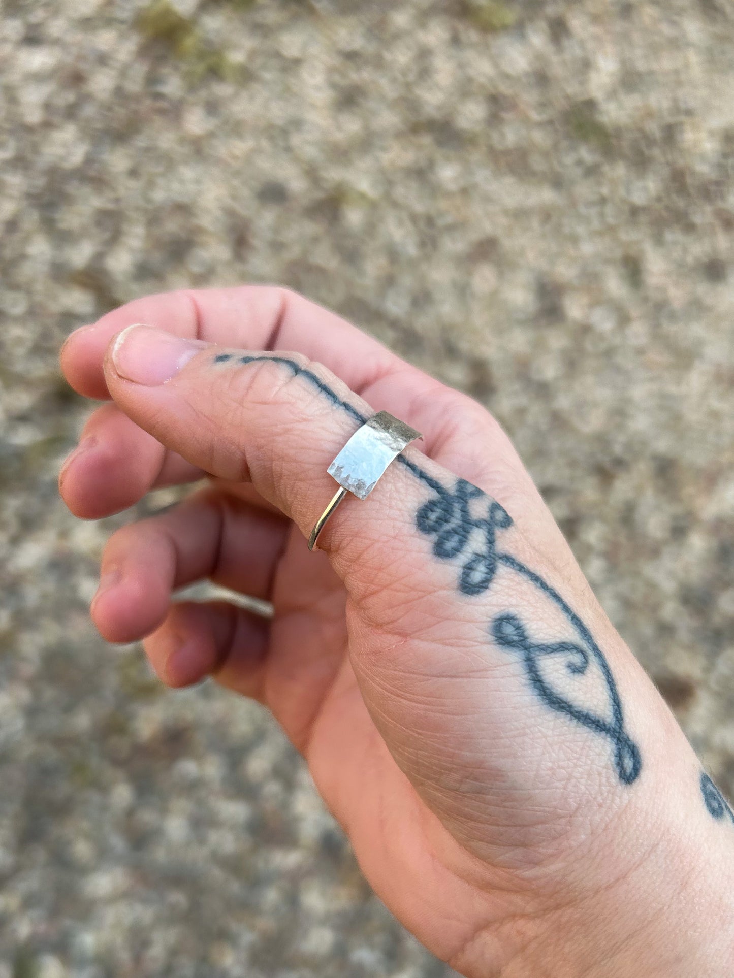 Textured ring sz 8.5