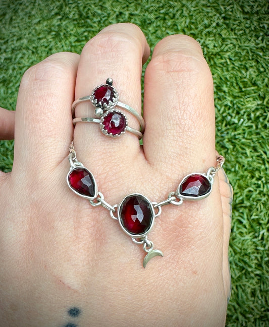 Triple stone garnet necklace