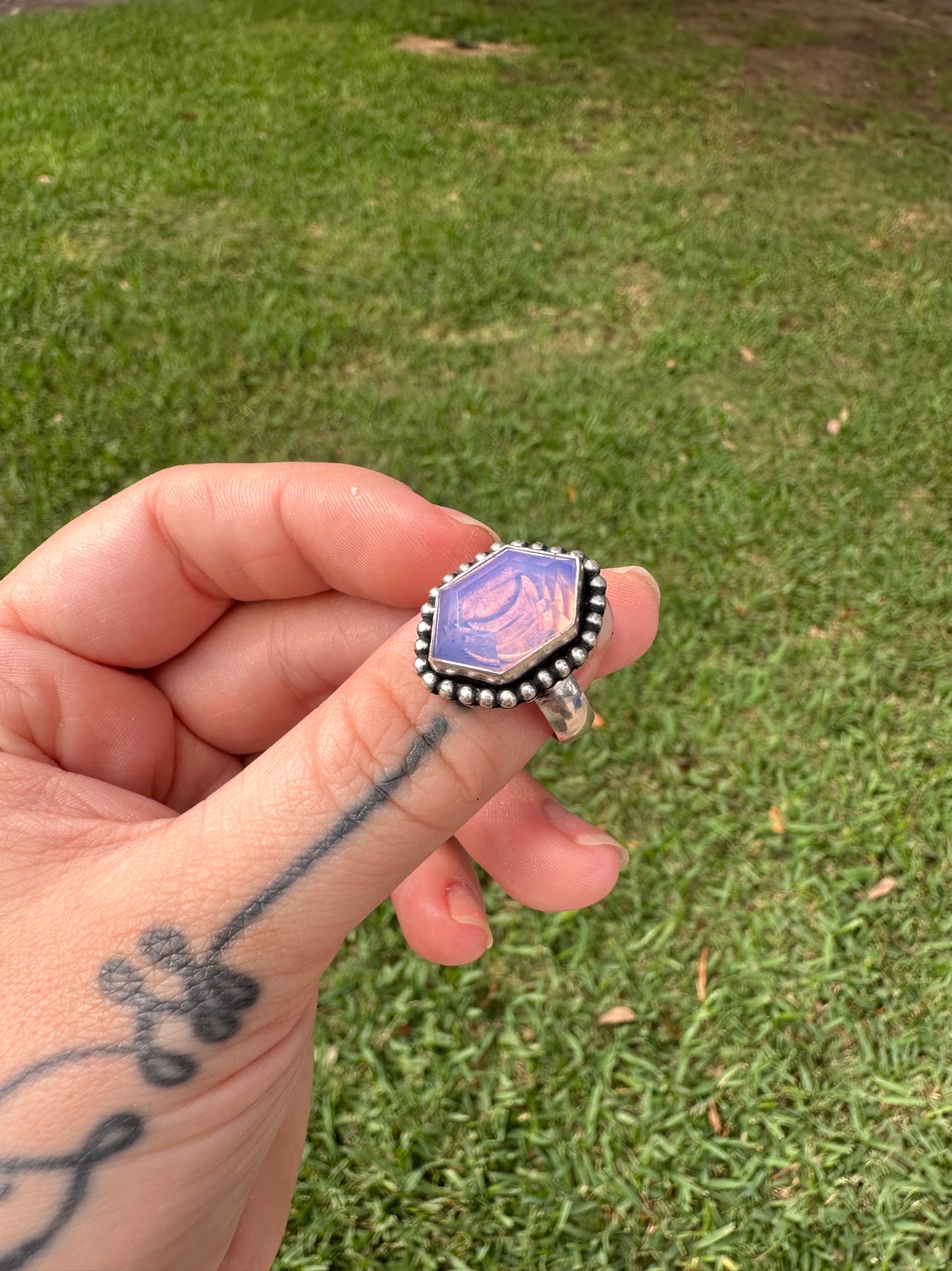 Lavender moon ring sz 7.75