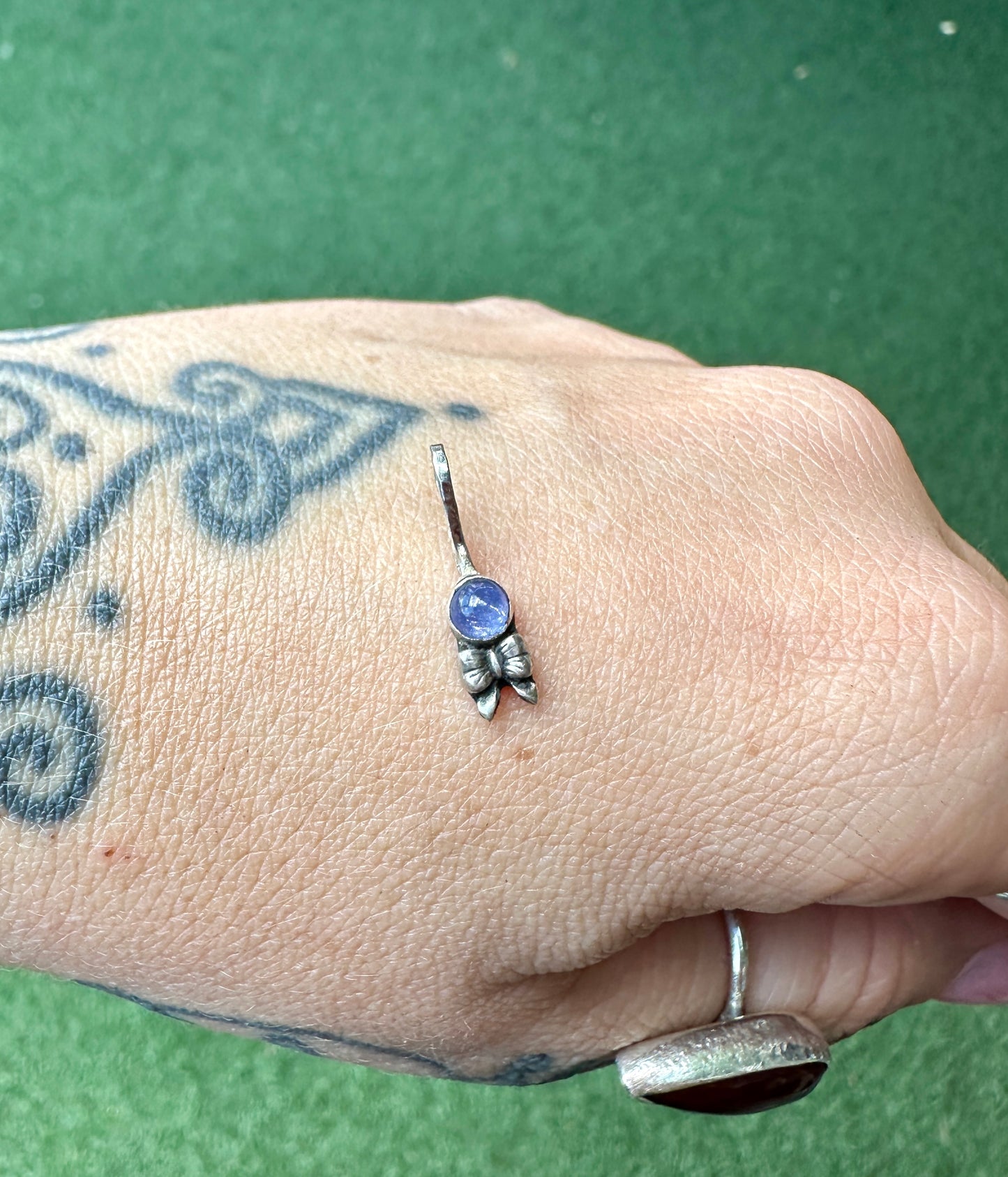 Tanzanite bow charm