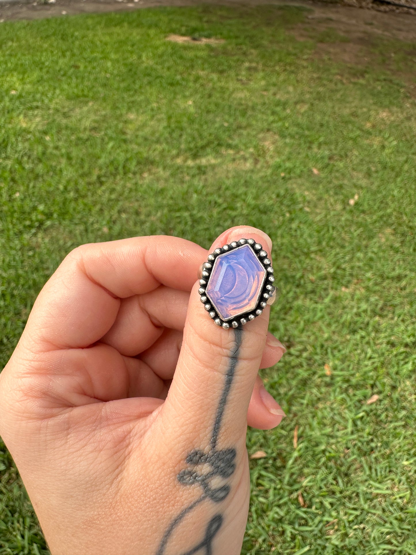 Lavender moon ring sz 7.75