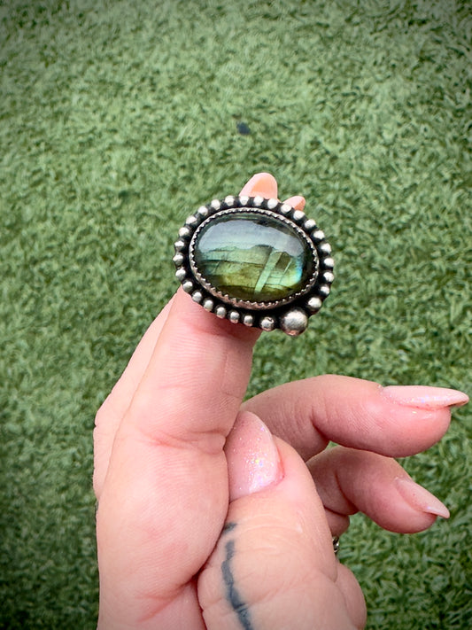 Large labradorite ring sz 7