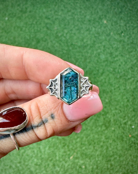 Kyanite web ring sz 7