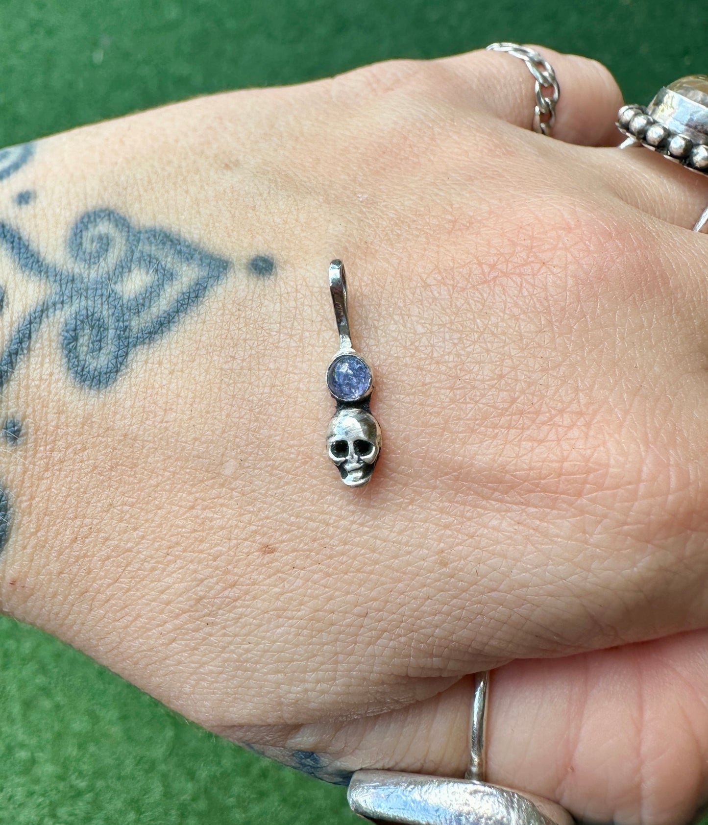 Tanzanite skull charm