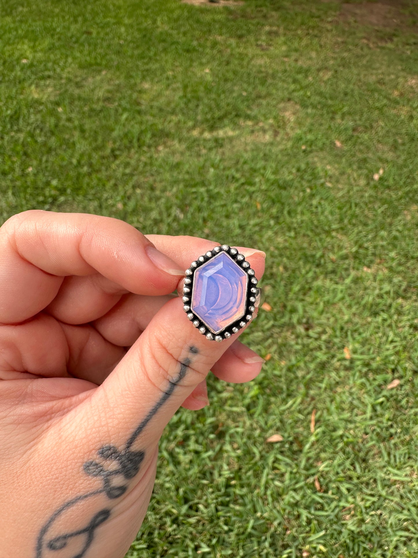 Lavender moon ring sz 7.75