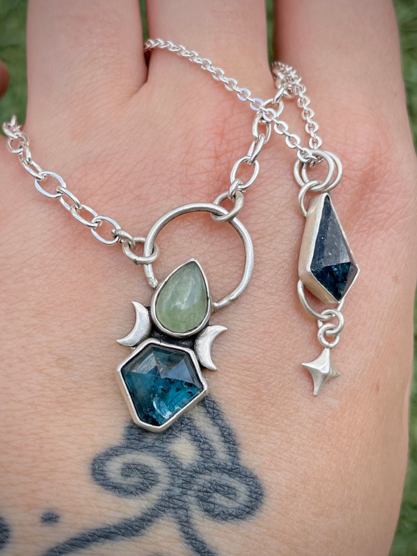 Aventurine and kyanite talisman