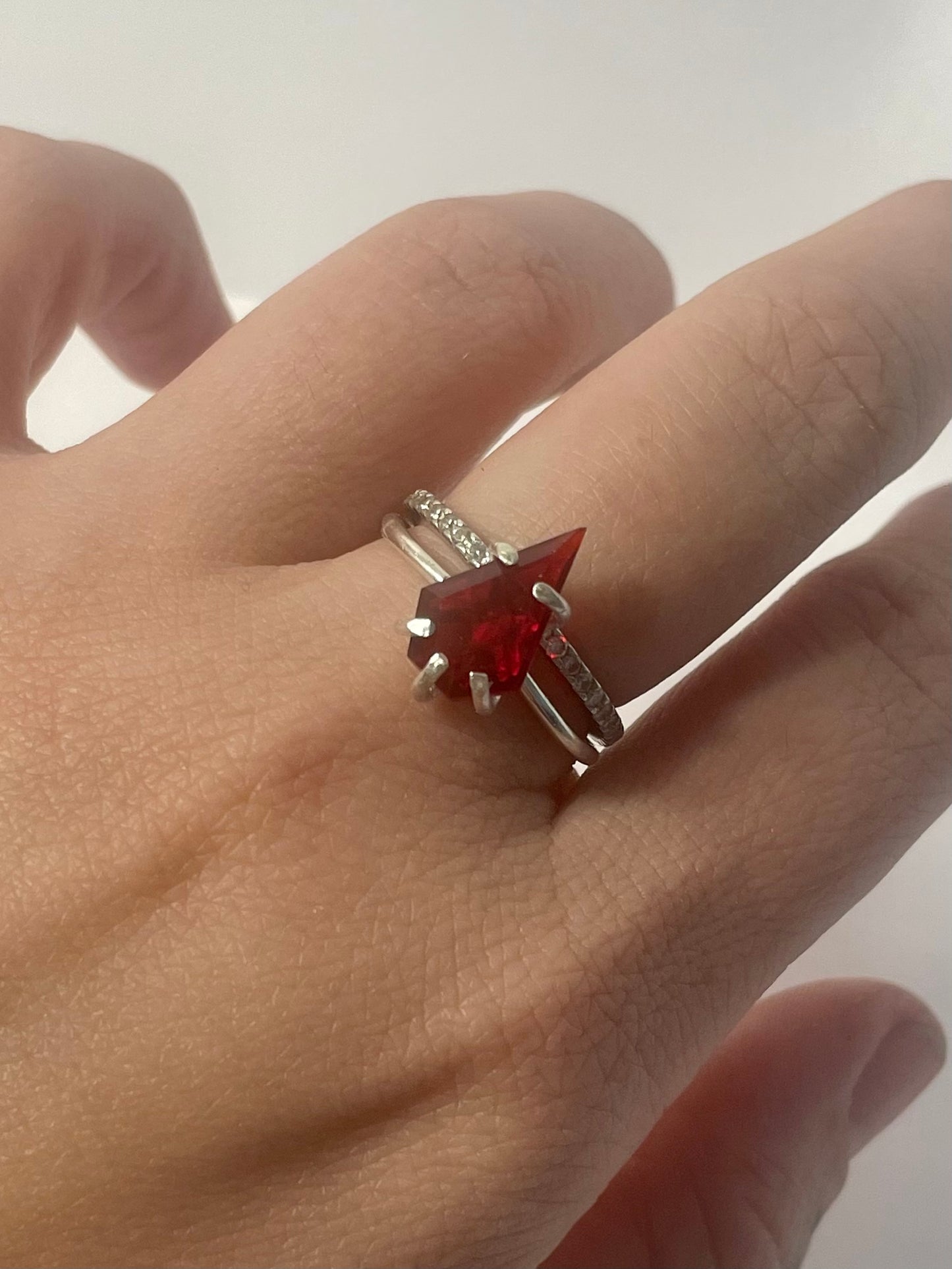 Red kite ring sz 10.5