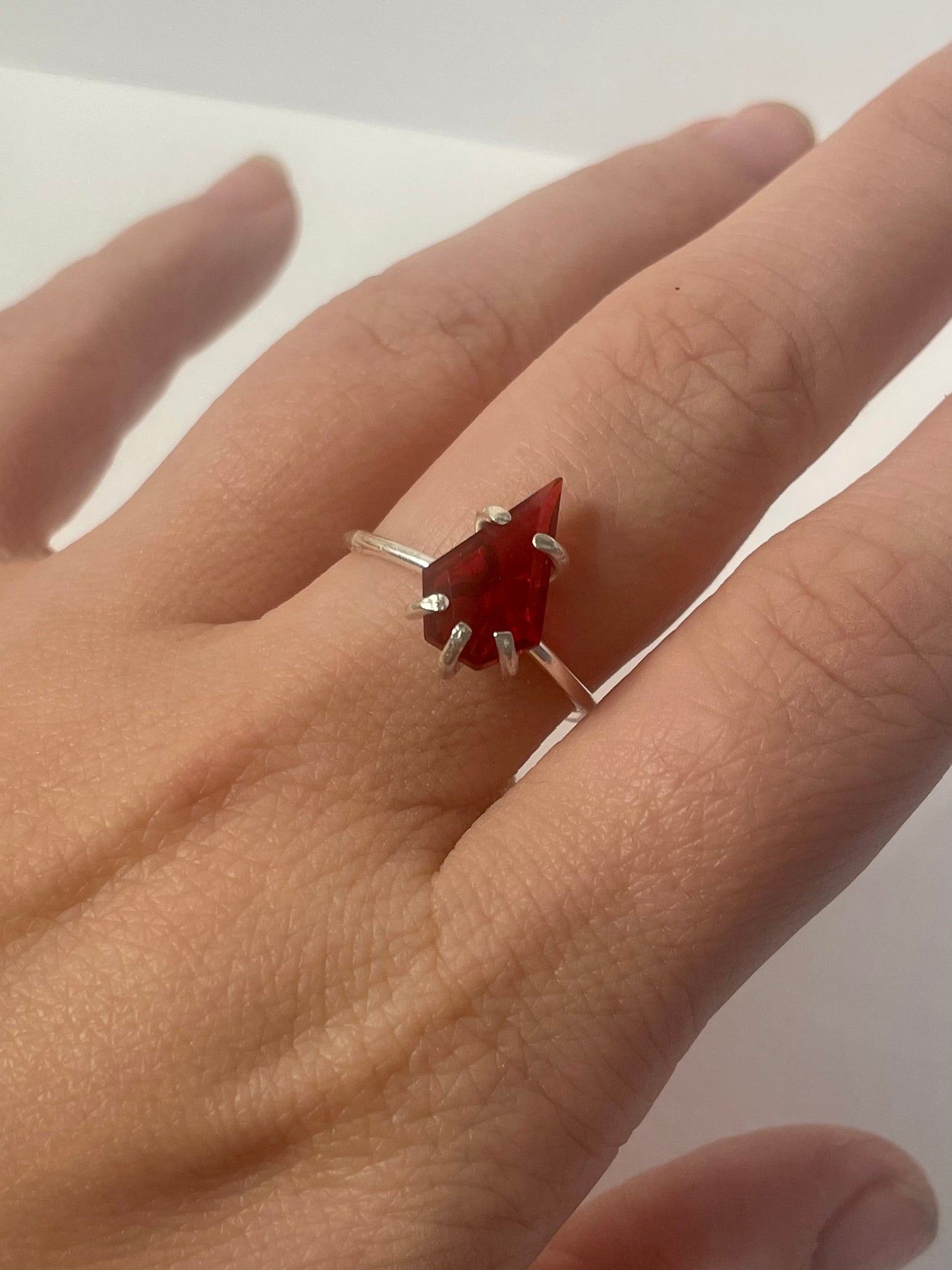 Red kite ring sz 10.5